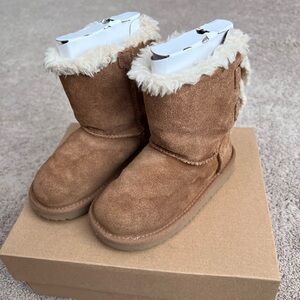 UGG® Kids' Bailey Bow Boot 10M
